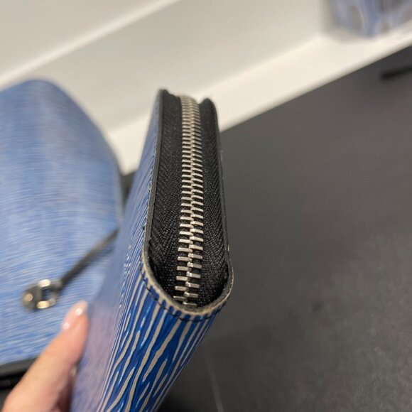 Louis Vuitton Epi Neverfull MM Denim Light w/ Pouch and Matching Wallet (JB1315) - Picture 15 of 16